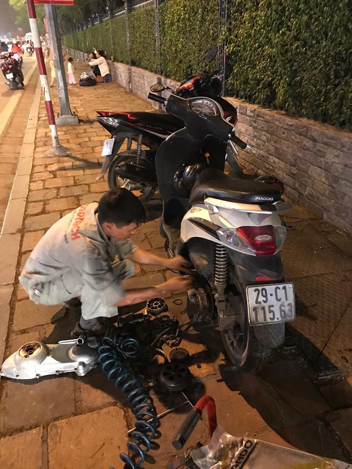 cứu hộ xe máy 24/24