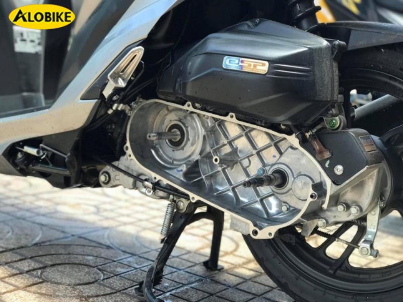 vệ sinh nồi xe vision