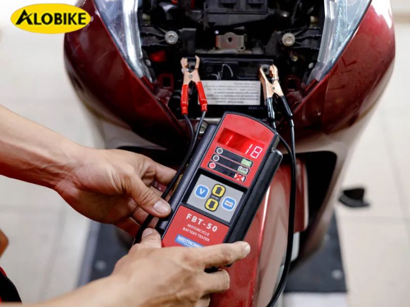 xe máy đề không nổ đạp thì nổ