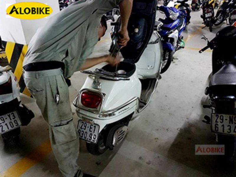 quên tắt máy xe sh hết bình
