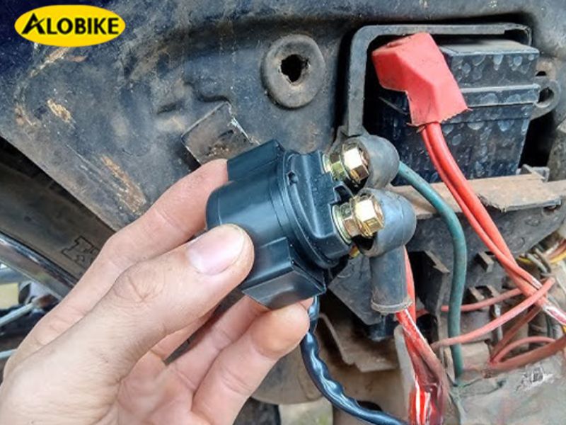 xe máy đề không nổ đạp thì nổ