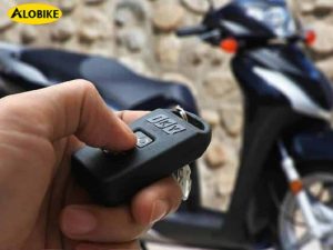 quên tắt smartkey bao lâu xe hết bình