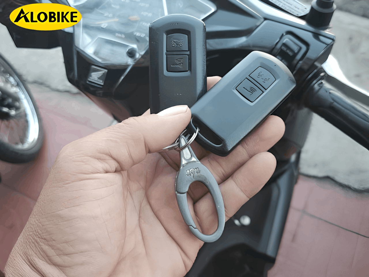 chìa khóa ab hết pin