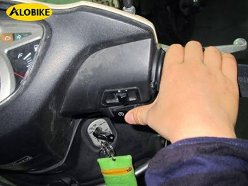 xe nổ máy nhưng không lên ga